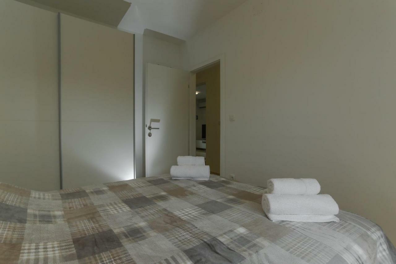 Amazing Luxury 4Star Apartment Laura Supetar Exterior foto