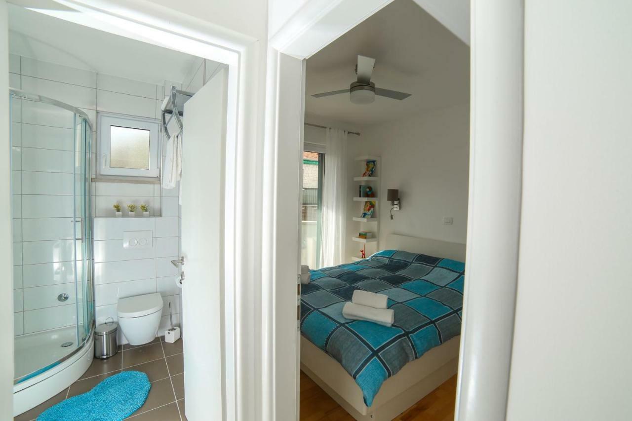 Amazing Luxury 4Star Apartment Laura Supetar Exterior foto
